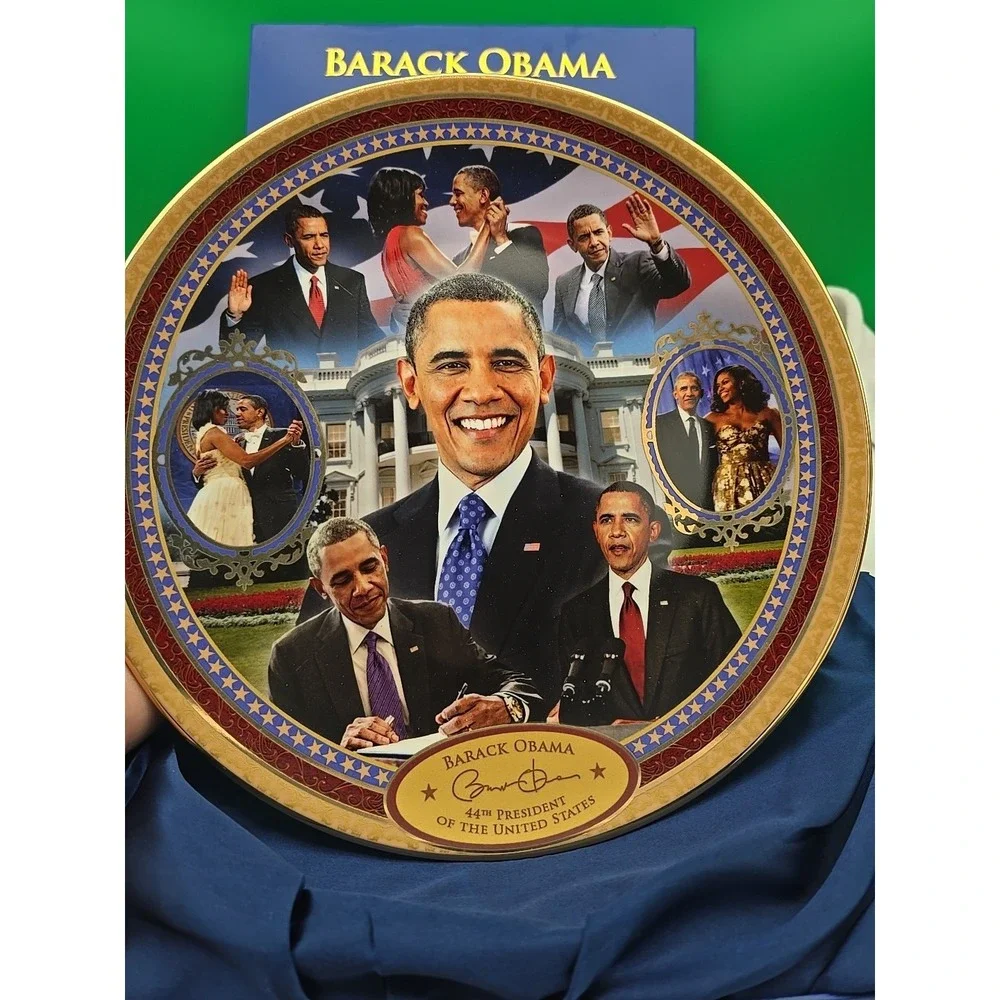 BARACK OBAMA   44TH PRESIDENT OF THE UNITED STATES OF AMERICA  PLATE‎
